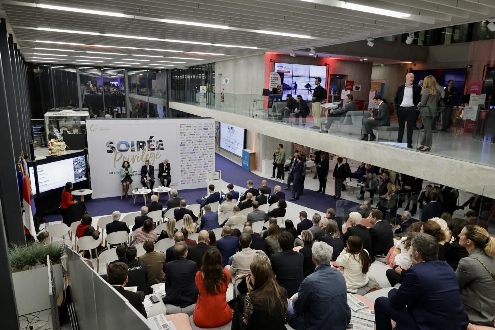 table ronde SOIREE PRIVILEGE