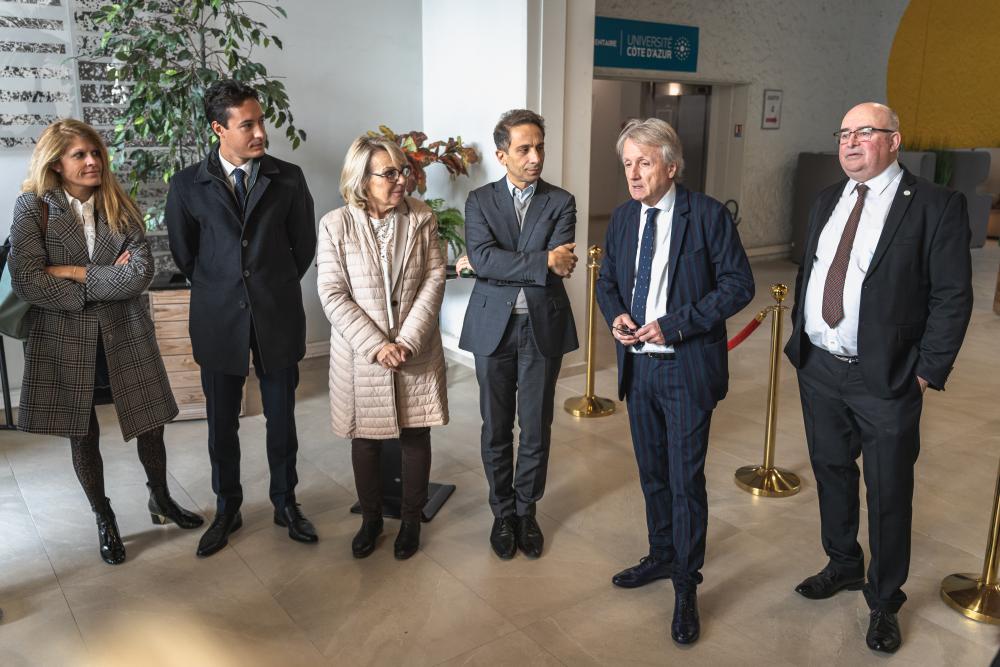 master-2-pour-les_9212806_1_1763643012487